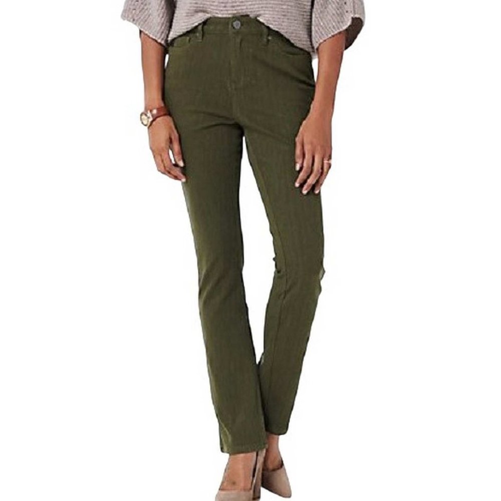Belle by Kim Gravel Flexibelle Straight Jeans 12 PETITE (4411)